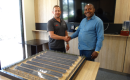 Australie: L’ entreprise Yes Company Australie vient de doter à l’Hon Luc Mulimbalimba et son organisation MHCD d’un Parc Solaire.